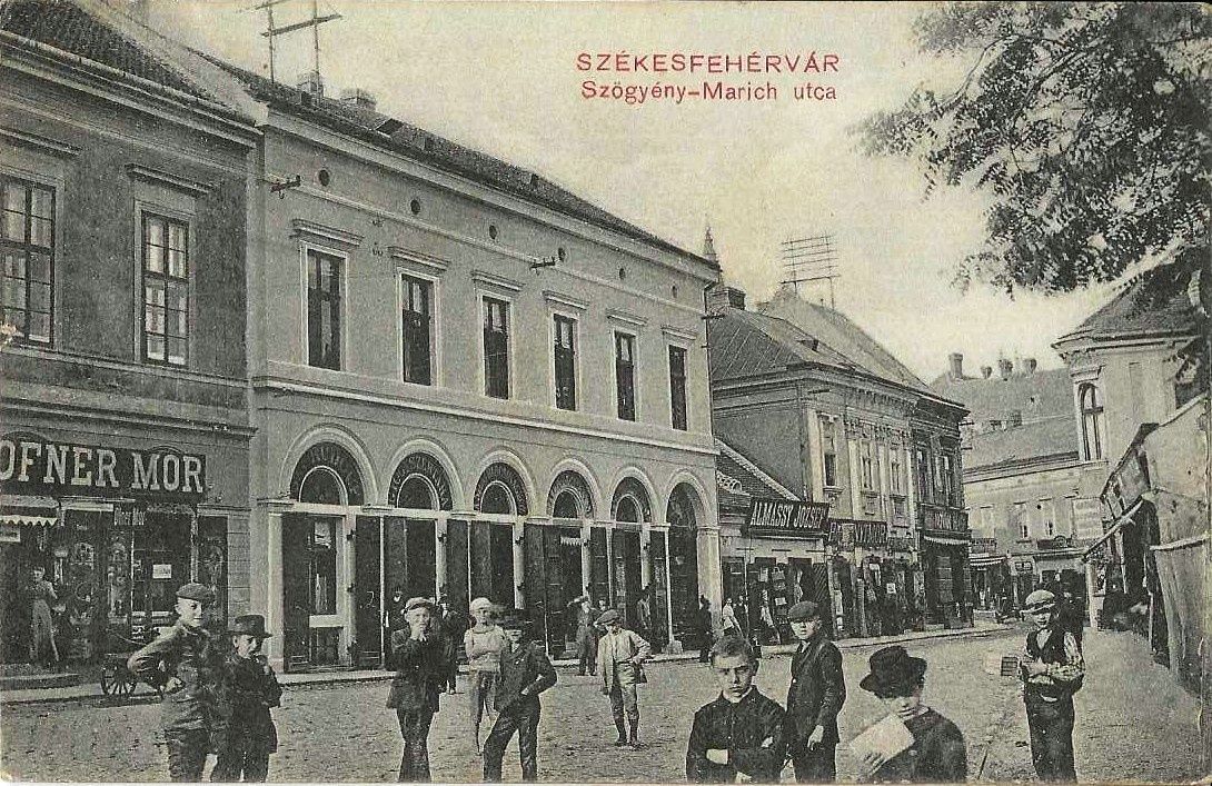 Székesfehérvári képeslapok: Szögyény-Marich utca
